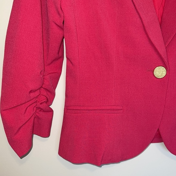 Pink blazer - Picture 2 of 3